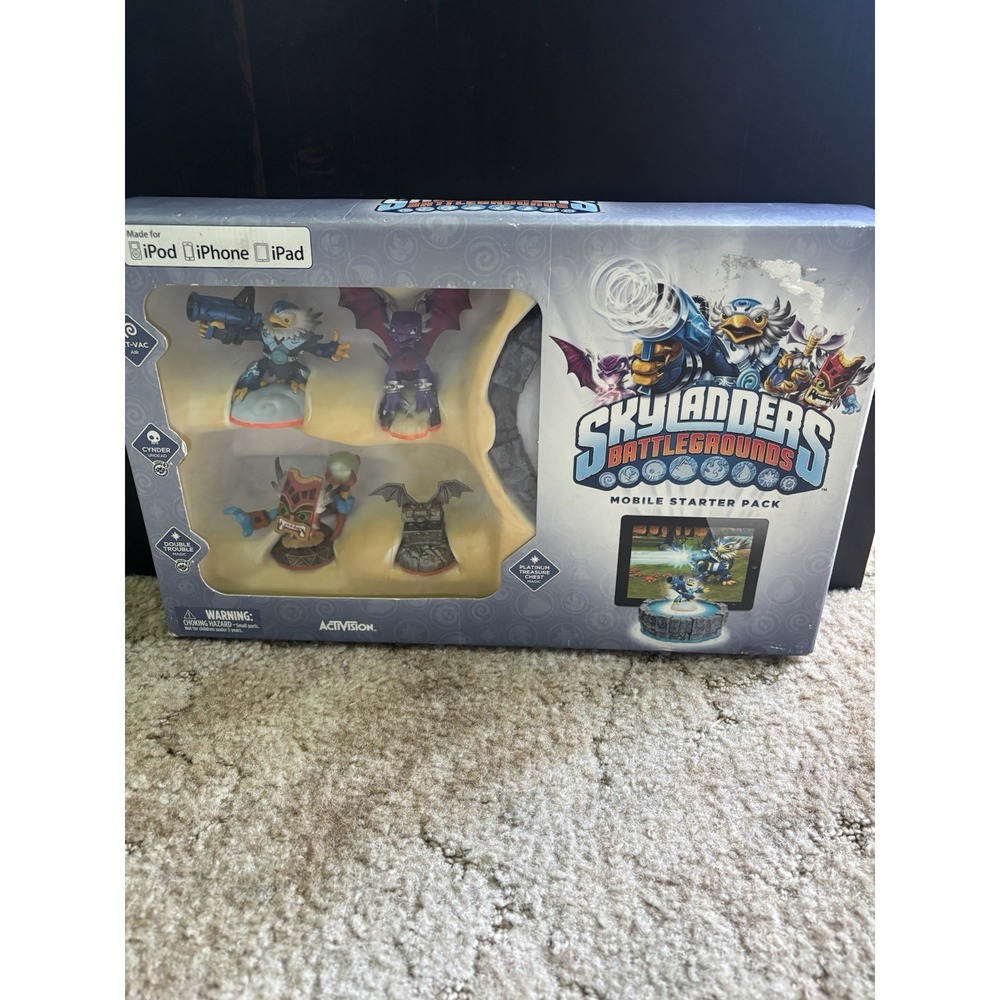 Skylanders Battlegrounds Mobile Starter Pack iOS In Box Figures Portal Cable